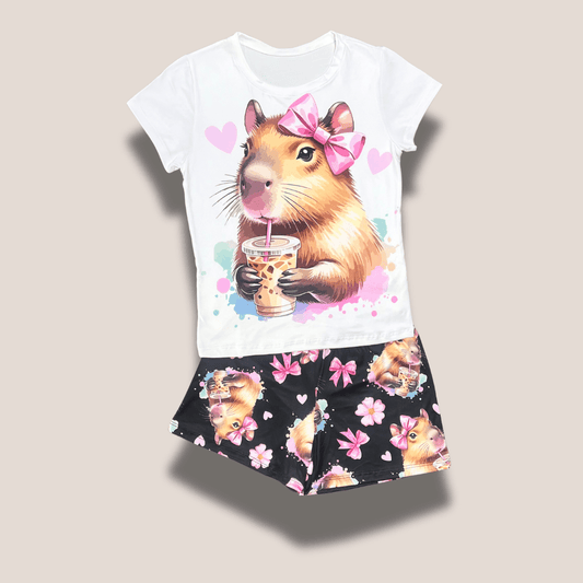 Pijama dama Capibara con bubble tea – Coqueta y divertida