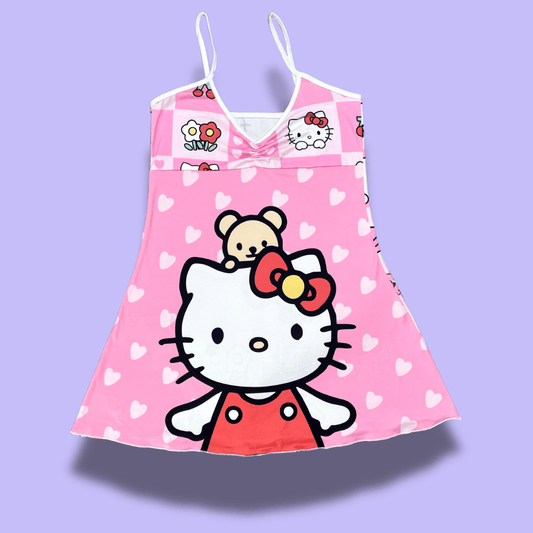 Batola talla plus Hello Kitty – Dulzura y color para tus noches